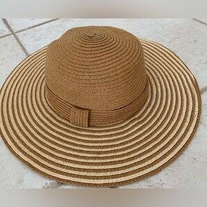 Mint by Goorin Beach Hat